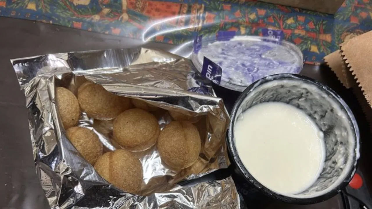 Viral: ఆన్‌లైన్‌లో ఇష్టంగా దహీపూరి ఆర్డర్ పెట్టింది.. తీరా పార్శిల్ ఓపెన్ చేసి చూడగా