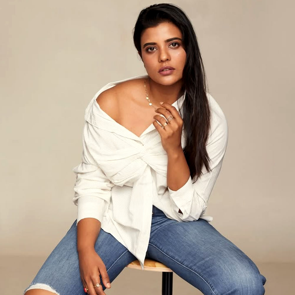 Aishwarya Rajesh: అమ్మబాబోయ్.. ఐశ్వర్య రాజేష్ అందాలతో గత్తర లేపిందిగా.!