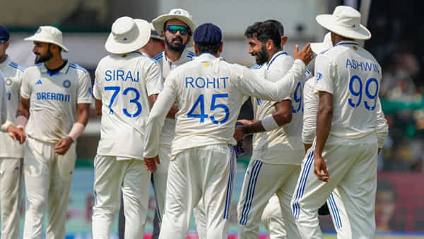 Team India: ఆ సిరీస్తో 28 ఏళ్ల బౌలర్ కెరీర్ క్లోజ్.. మరోసారి ఎంట్రీ కష్టమే