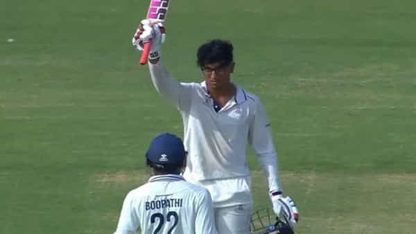Ranji Trophy: రంజీలో రంకెలేస్తోన్న సీఎస్కే 18 ఏళ్ల సెన్సెషన్.. తుఫాన్ సెంచరీతో ఊచకోత