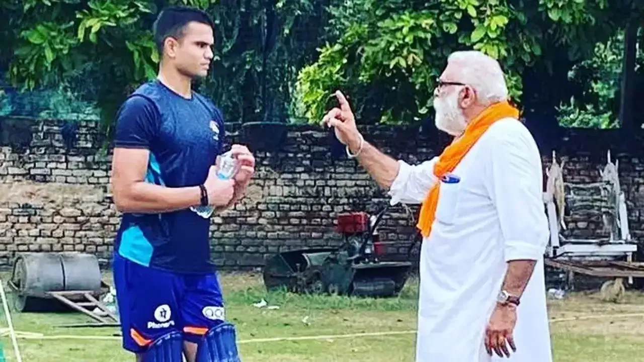 Arjun Tendulkar: 12 రోజుల్లో జీరో ని హీరో చేశా! క్రికెట్ గాడ్ కొడుకుపై యోగరాజ్ కామెంట్స్