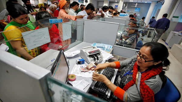 Bank Offer: మహిళా దినోత్సవం సందర్భంగా ఈ బ్యాంకు ప్రత్యేక ప్రయోజనాలు!