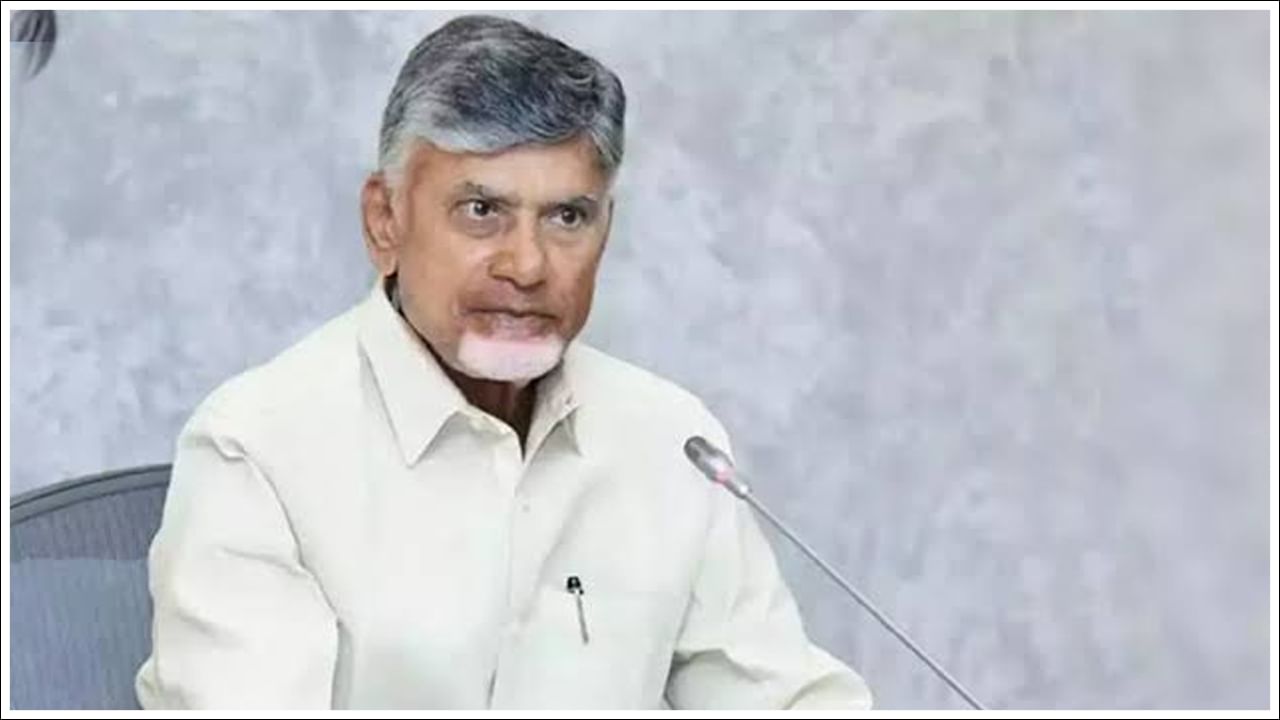 Chandrababu: భువనేశ్వరి, బ్రాహ్మణి సంపాదిస్తుంటే.. నేను, లోకేష్ రాజకీయాలు చేస్తున్నాం..