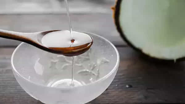 Coconut Oil Benefits: ఖాళీ కడుపుతో ఒక చెంచా కొబ్బరి నూనె తాగితే ఏమౌతుందో తెలుసా..?