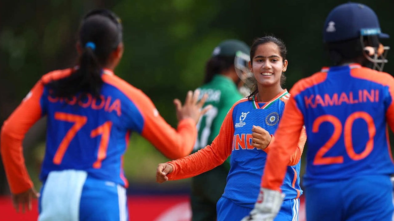 IND vs ENG: ట్రోఫీకి అడుగుదూరం.. సెమీస్‌లో ఇంగ్లీషోళ్లను ఢీ కొట్టేందుకు సిద్ధమైన భారత్.. ఎప్పుడంటే?