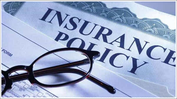 Travel Insurance: కేవలం 45 పైసలకే 10 లక్షల బీమా.. భారత్లో చౌకైన ఇన్సూరెన్స్ ప్లాన్!