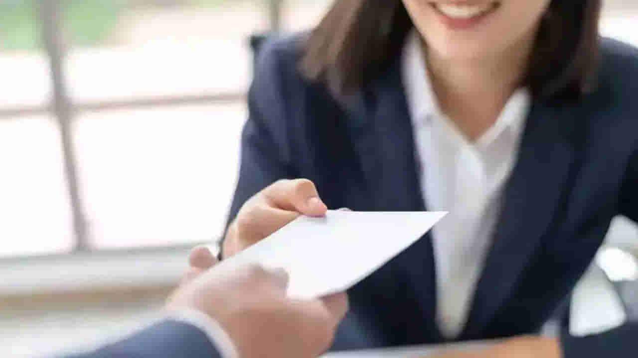 Jobs: నిరుద్యోగులకు గుడ్ న్యూస్..ఆ రంగంలో భారీగా ఉపాధి అవకాశాలు..!