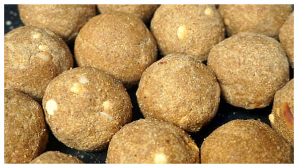 Jonna Laddu: పిల్లలకు పెద్దలకు నచ్చే జొన్న లడ్డూలు.. టేస్ట్ వేరే లెవల్!