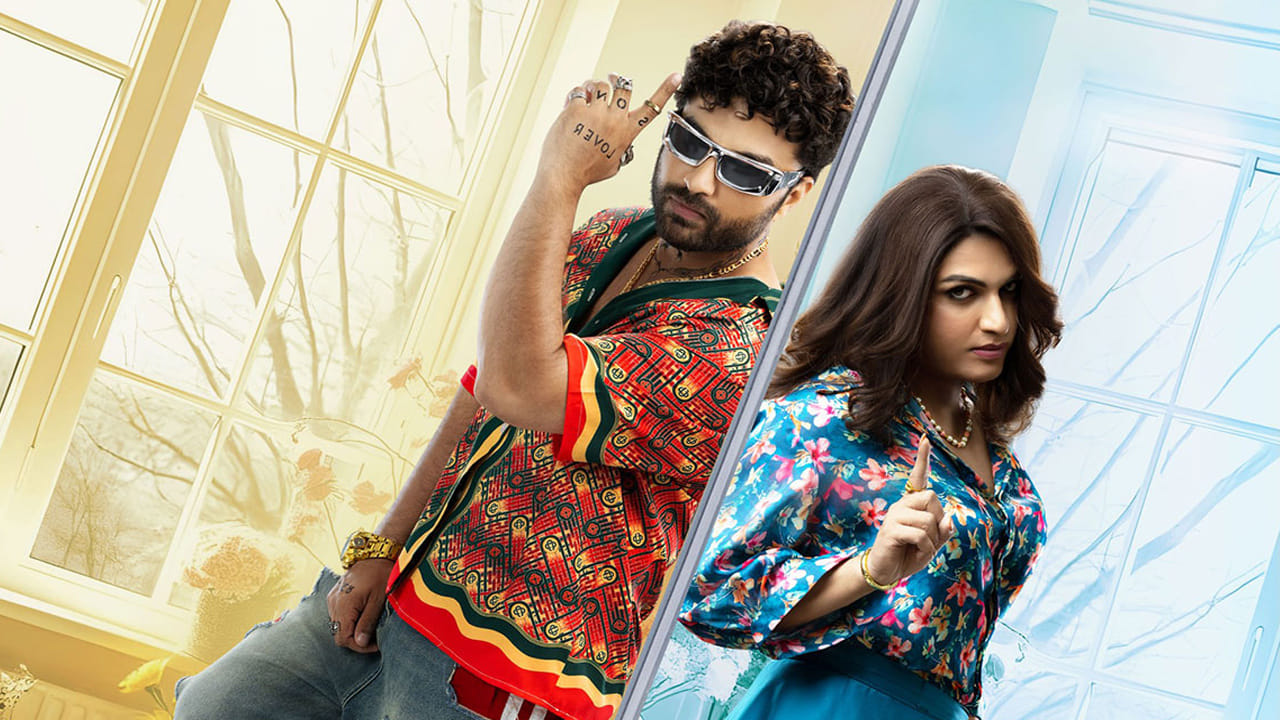 విశ్వక్‌ సేన్ హీరోగా తెరకెక్కుతున్న లేటెస్ట్ మూవీ లైలా. రామ్ నారాయణ్ దర్శకత్వంలో తెరకెక్కుతున్న ఈ సినిమాలో విశ్వక్‌, లేడీ గెటప్‌లో కనిపించబోతున్నారు. వాలెంటైన్స్ డే కానుకగా ఫిబ్రవరి 14న రిలీజ్‌కు రెడీ అవుతున్న ఈ సినిమా టీజర్ రివీల్ చేశారు మేకర్స్.