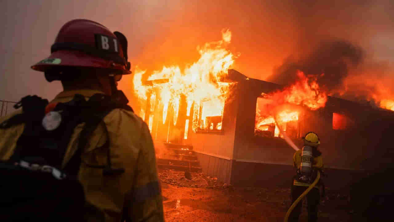 Los Angeles wildfires: లాస్‌ఏంజెలెస్‌లో వేగంగా విస్తరిస్తున్న కార్చిచ్చు.. 16కు పెరిగిన మృతుల సంఖ్య