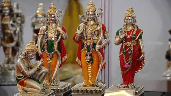 ఓరి దుర్మార్గుడా.. గుడిలో విగ్రహాన్నే లేపేసి ఏమీ ఎరగనట్లు పోలీసులకు ఫిర్యాదు! చివరకు