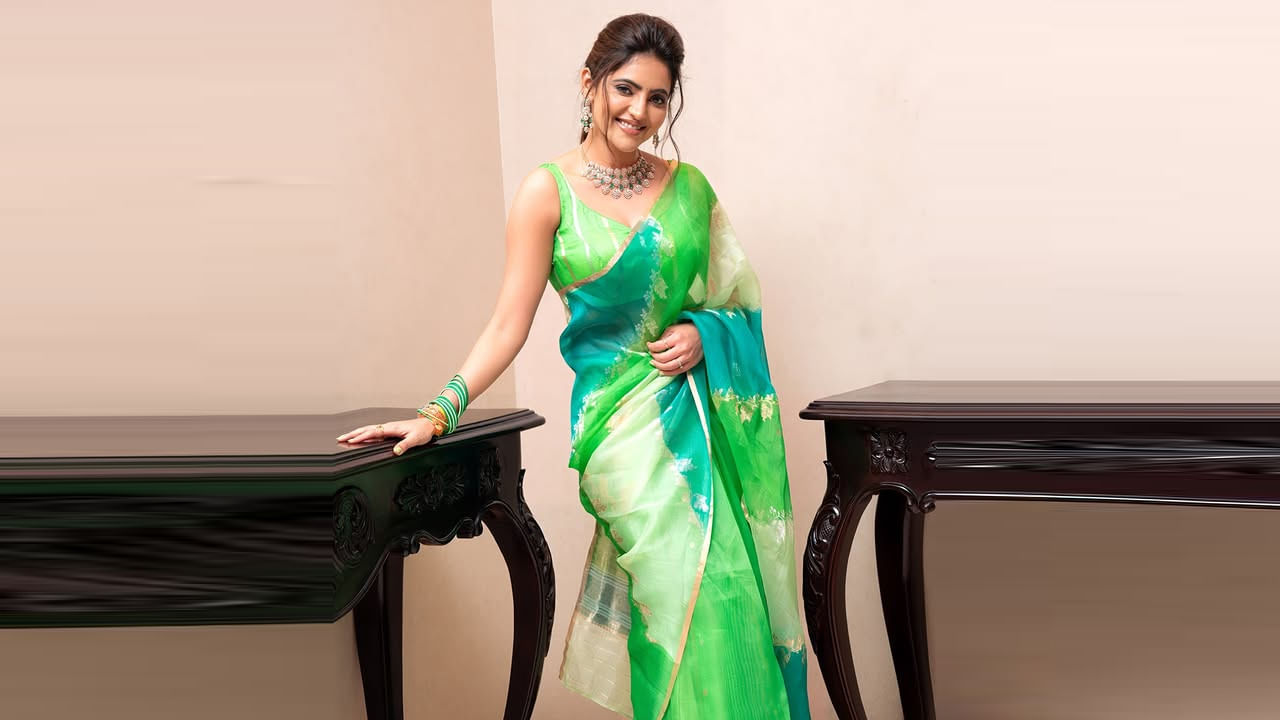 2018లో V. Z. దురై యేమాలిలో ప్రధాన పాత్రలో నటించింది. తర్వాత ఎన్నో హిట్ చిత్రాల్లో నటించింది ఈ చిన్నది. 2023లో యంగ్ హీరో కిరణ్ అబ్బవరంకి జోడిగా మీటర్ అనే చిత్రంతో హీరోయిన్ గా తెలుగుతెరకు పరిచయం అయింది ఈ బ్యూటీ.