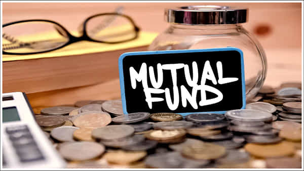 Mutual Fund: డిసెంబర్లో మ్యూచువల్ ఫండ్ కొత్త రికార్డ్.. ఎన్ని వేల కోట్ల ఫండ్స్ వచ్చాయో తెలుసా?