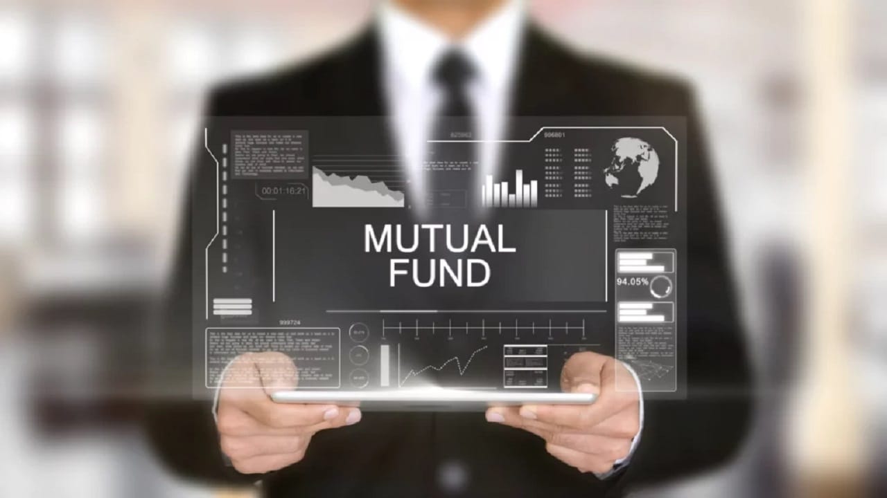 Mutual funds: మ్యూచువల్ ఫండ్స్లో ఎన్ని రకాలున్నాయో తెలుసా.? ఇన్వెస్ట్ చేసే ముందు ఆ జాగ్రత్తలు మస్ట్