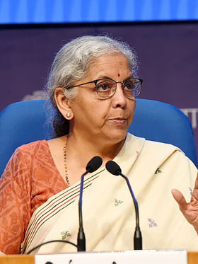 దేశంలో ఏ ఆర్థిక మంత్రి సుదీర్ఘ ప్రసంగం చేశారో తెలుసా?