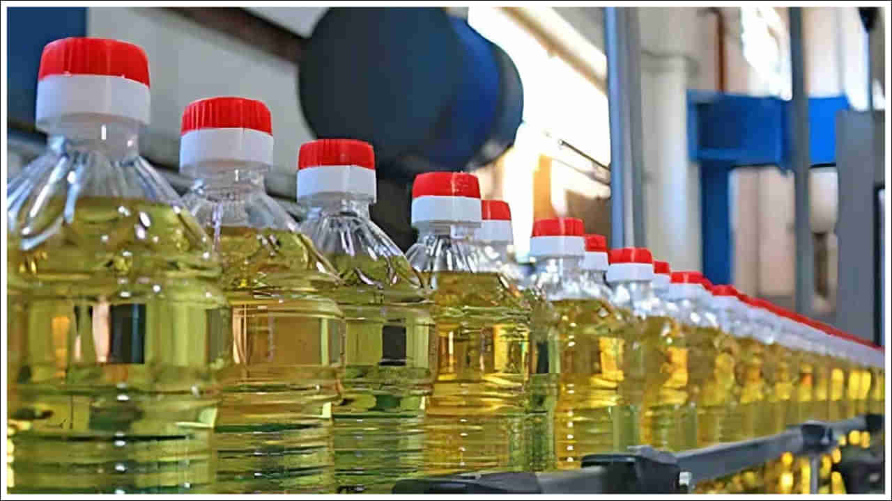 Edible Oil Prices: వినియోగదారులకు షాక్‌.. పెరిగిన వంట నూనె ధరలు.. ఎంతో తెలుసా?