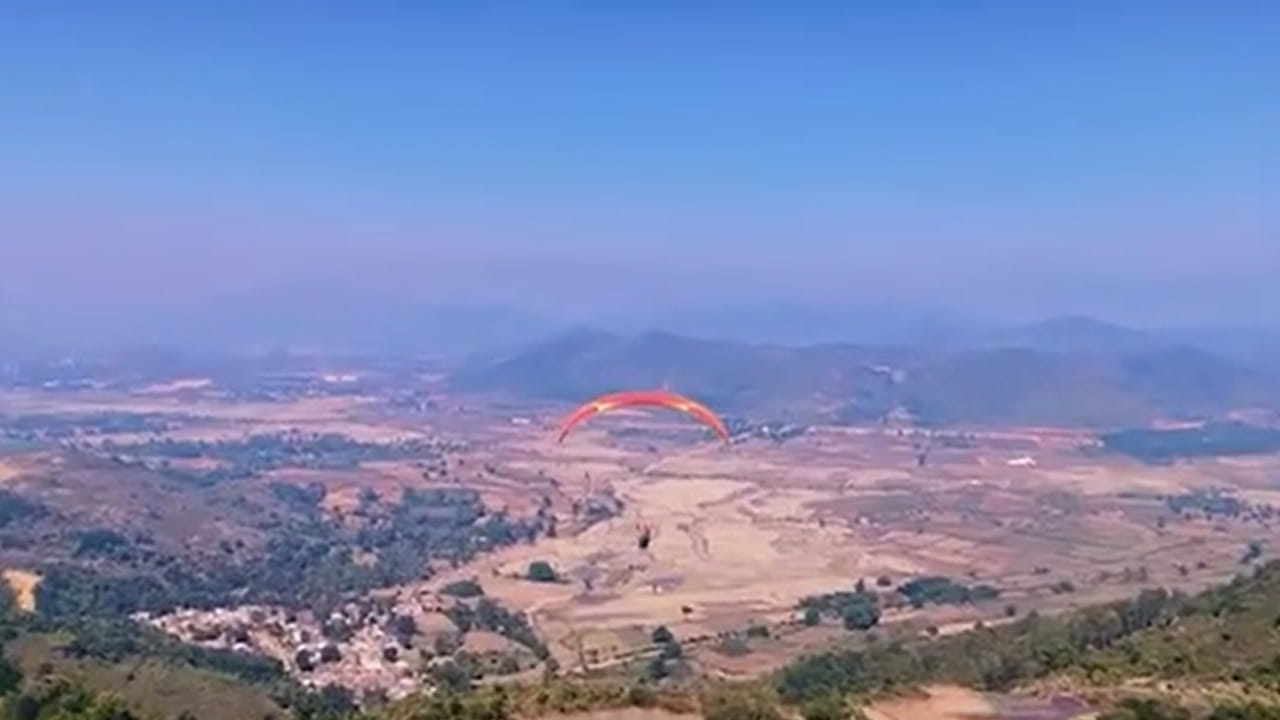 Araku Valley: గుడ్ న్యూస్.. అరకులోయలో పారాగ్లైడింగ్  ట్రయల్‌ రన్ సక్సెస్‌