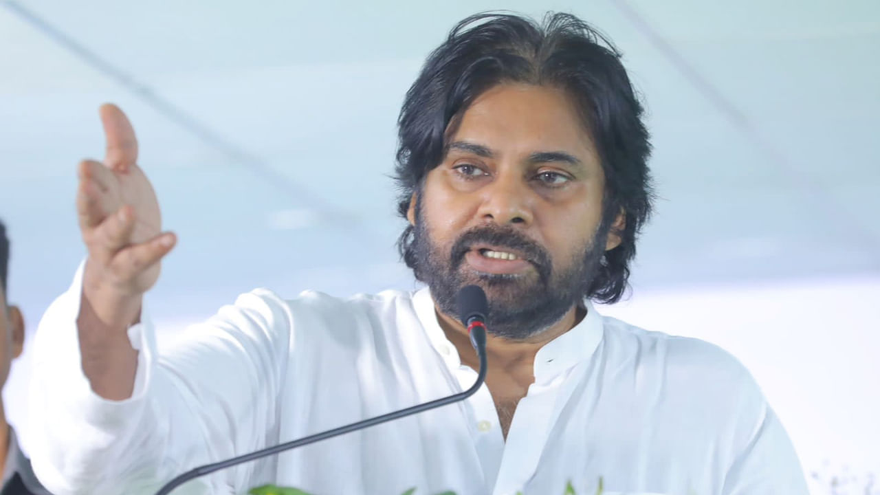 Pawan Kalyan: లా అండ్ ఆర్డర్‌ విషయంలో ఇష్టారాజ్యంగా ఉంటే తొక్కి నార తీస్తాః డిప్యూటీ సీఎం పవన్ కల్యాణ్