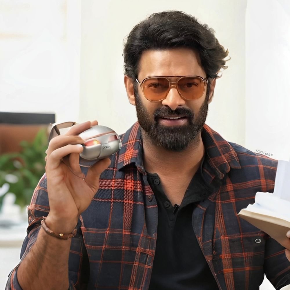 Prabhas: వరుస సినిమాలతో ఫుల్ బిజీ గా ఉన్న డార్లింగ్.. మళ్లీ మారిన ప్రభాస్ లైనప్‌