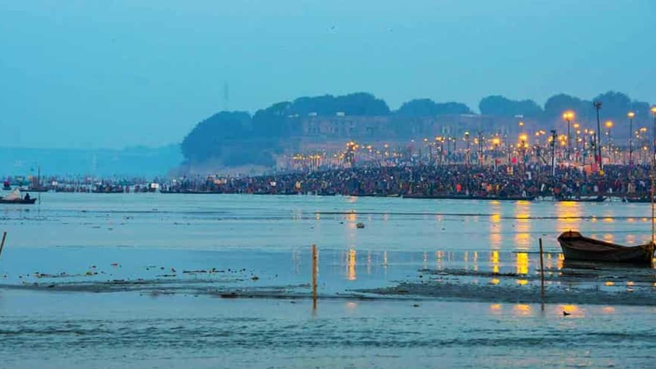 Maha Kumbamela 2025: మీరు కూడా మహా కుంభమేళకు వెళ్తున్నారా..? ఈ చారిత్రక ప్రదేశాలను తప్పక చూడండి..