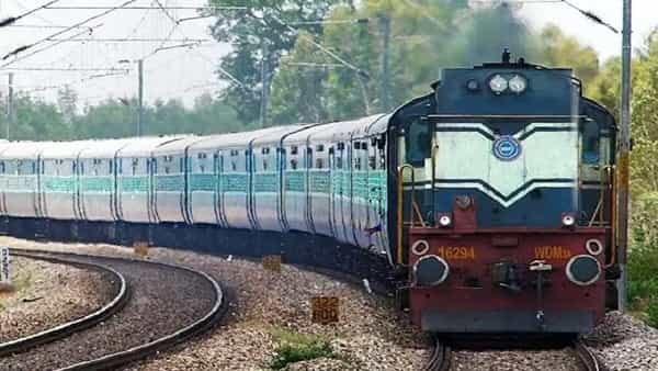 Union Budget Estimation: కొత్త బడ్జెట్లో రైల్వేకు కేటాయించే నిధులెన్ని..? గతంలో కంటే ఎక్కువ..!