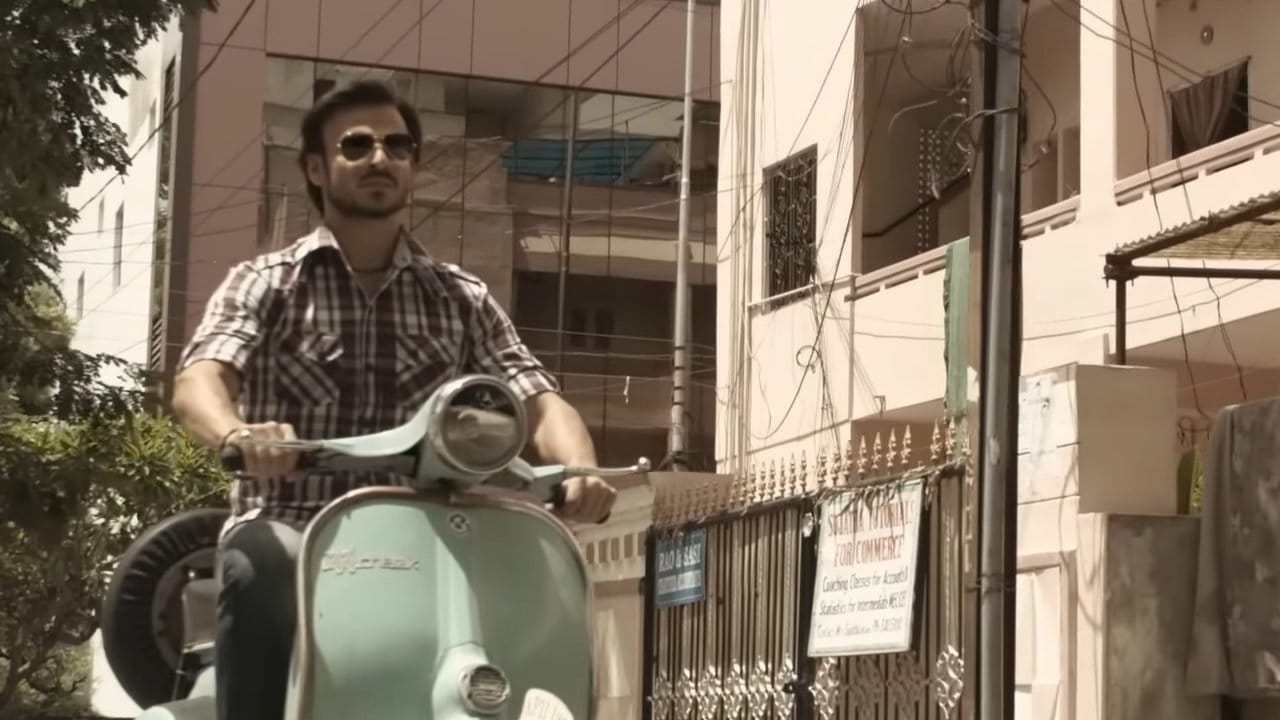 Rakhta Charitra: తెలుగు సినిమా హిస్టరీలో బెస్ట్ హీరో ఇంట్రడక్షన్.. మీరేమంటారు..