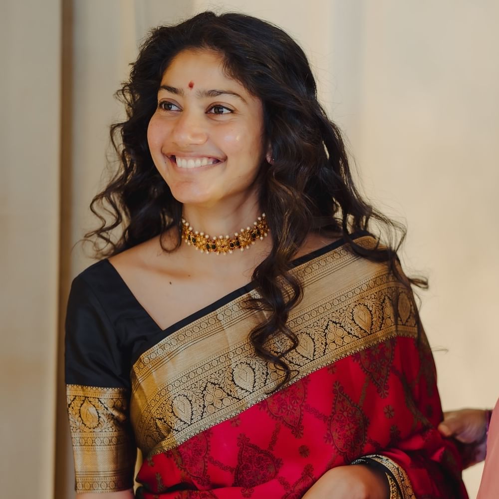 Sai Pallavi : అభిమానులకు ఊహించని న్యూస్.. కొత్త జర్నీ స్టార్ట్ చేసిన సాయి పల్లవి.. ఇకపై వెండితెరపై అలా..