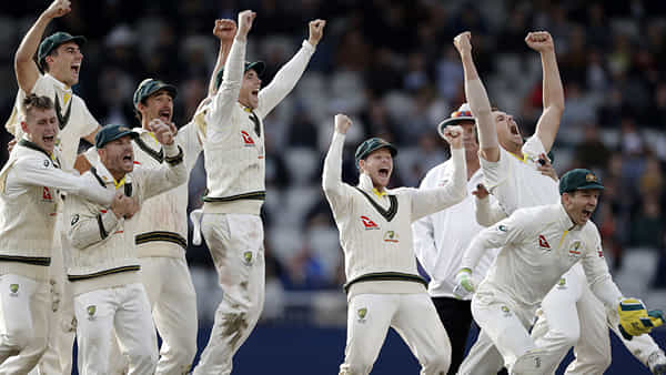 SL vs AUS: టీమిండియాపై అదరగొట్టాడు.. కట్చేస్తే.. 7 ఏళ్ల తర్వాత కెప్టెన్గా రీఎంట్రీ