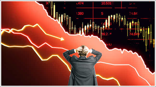 Stock Market: దేశీయ స్టాక్ మార్కెట్ కుదేలు.. రూ.12.39 లక్షల కోట్ల సంపద ఆవిరి