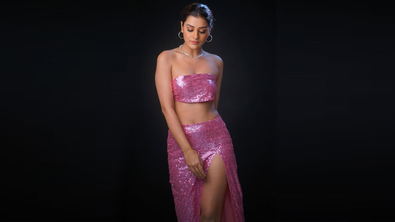 తర్వాత 2018లో ఆర్ఎక్స్100 అనే చిత్రంలో యంగ్ హీరో కార్తికేయకి జోడిగా తెలుగు చిత్రం పరిశ్రమలో అడుగుపెట్టింది ఈ బ్యూటీ. తర్వాత వెంకటేష్ సరసన వెంకీ మామ సినిమాలో కథానాయకిగా నటించింది. 2023లో వచ్చిన మంగళవారం అనే చిత్రంతో ఆకట్టుకుంది. ప్రస్తుతం వెంకటలచ్చిమి అనే లేడీ ఓరియెంటెడ్ సినిమాలో నటిస్తుంది.