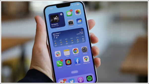 Tech Tips: ఈ యాప్లను మీ స్మార్ట్ఫోన్లో ఉంచుకోండి! చలాన్ వేయకుండా నివారించవచ్చు!