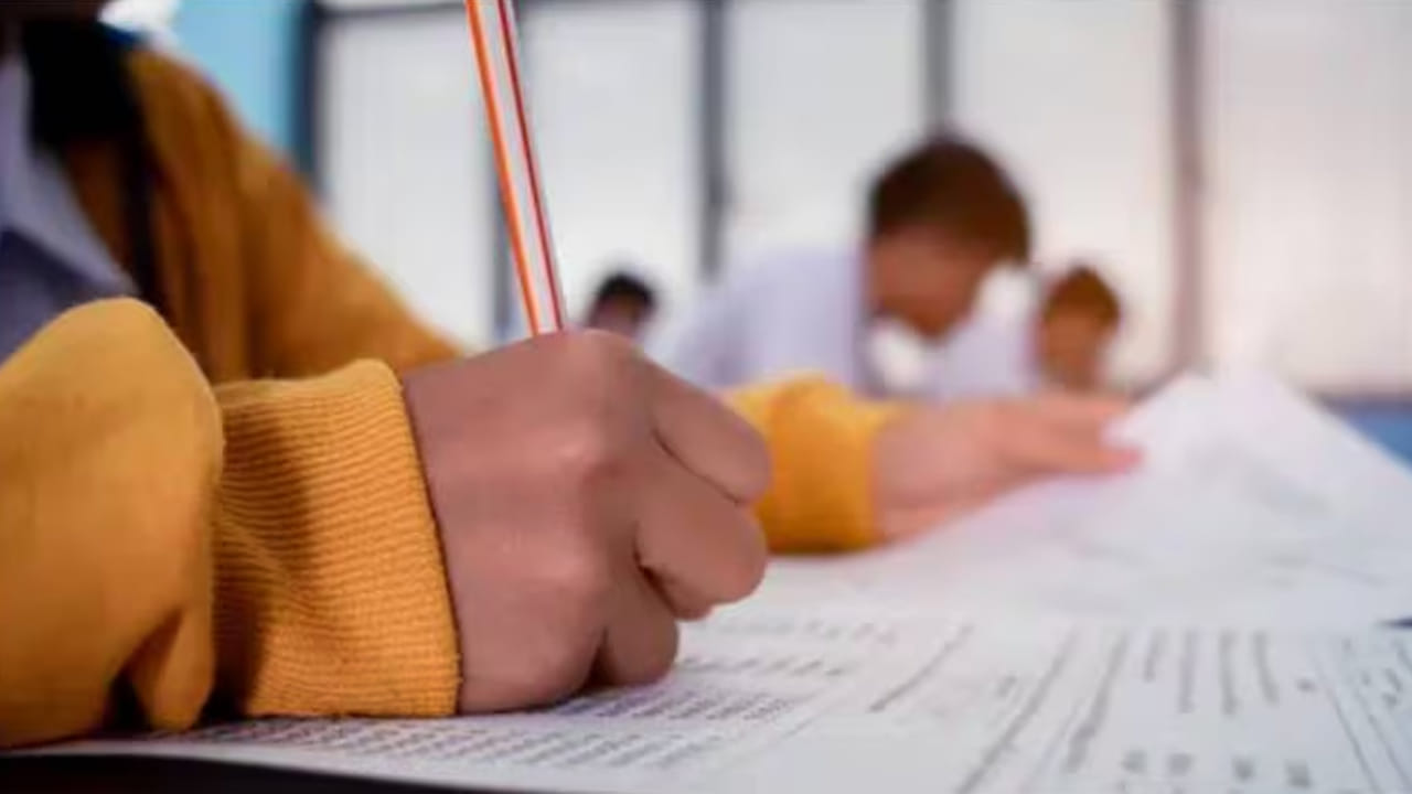 TET 2025 Result Date: మరో రెండు రోజుల్లో టెట్ ప్రాథమిక కీ విడుదల.. డీఎస్సీ నోటిఫికేషన్ ఎప్పటికి వచ్చేనో?