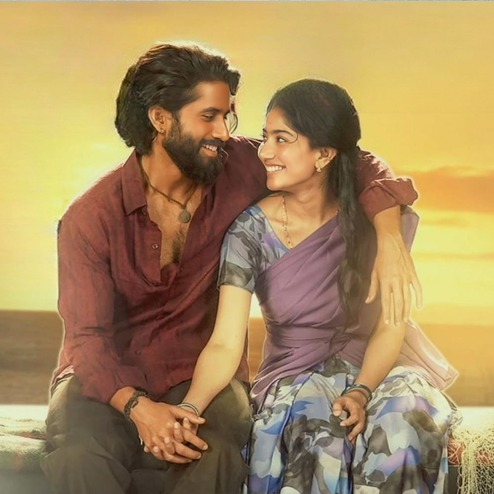 ఇక నాగ చైతన్య, సాయి పల్లవి కెమిస్ట్రీ గురించి ఎంత చెప్పినా తక్కువే అవుతుందేమో..? ట్రైలర్ అంతా చైతూ, పల్లవి ప్రేమకథతోనే సాగింది. మధ్య మధ్యలో వచ్చే పాకిస్తాన్ ఎపిసోడ్స్ సినిమాపై అంచనాలు పెంచేస్తున్నాయి. 