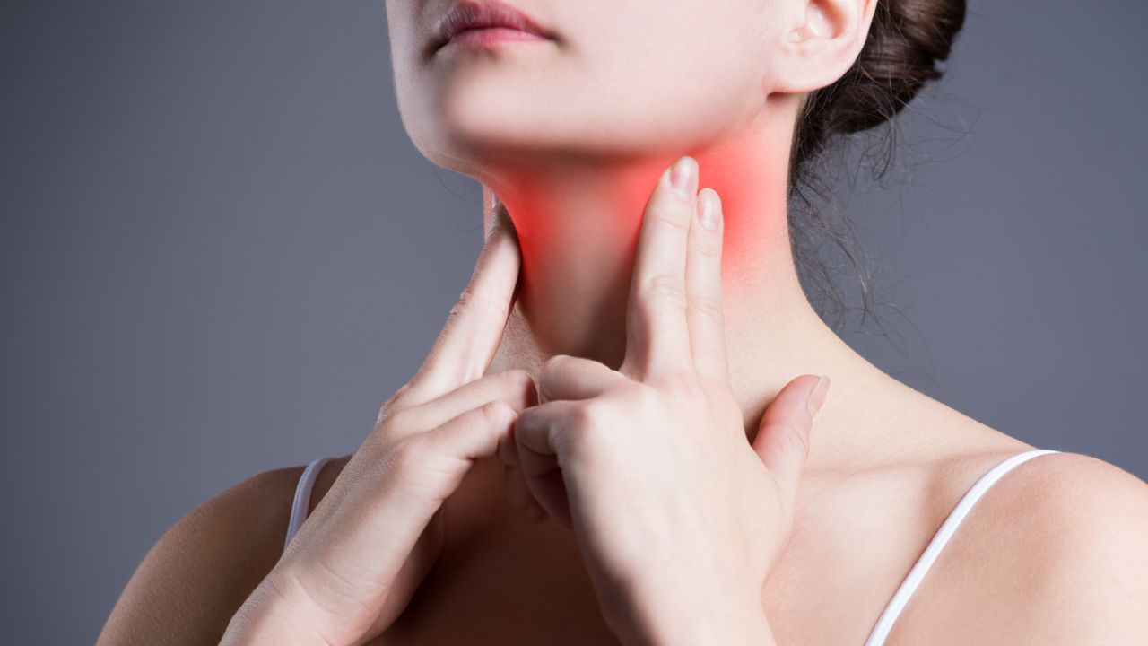 Thyroid Food: థైరాయిడ్ సమస్యలతో బాధపడుతున్నారా..? ఈ ఆహారాలను తప్పకుండా తినండి..!