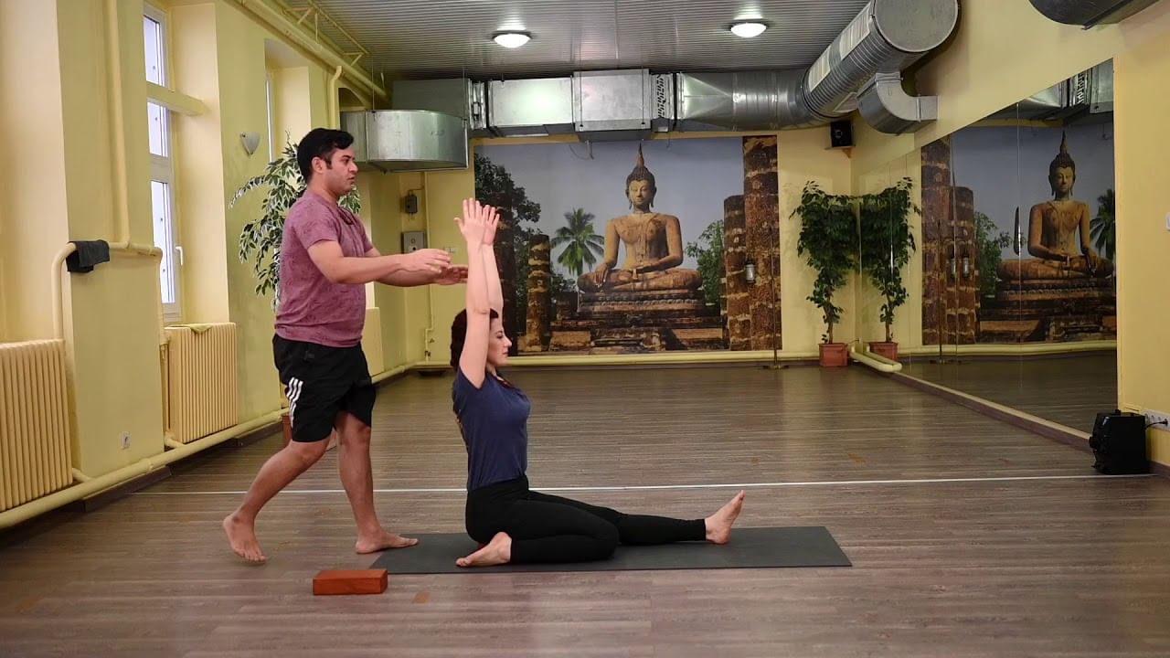 మహిళలకు పీరియడ్స్లో వచ్చే క్రాంప్స్ కూడా కంట్రోల్ అవుతాయి. మూత్రనాళ సంబంధ సమస్యలు కూడా తగ్గుతాయి. వెన్ను నొప్పి అనేది కూడా తగ్గుతుంది. తొడలు, మోకాళ్లు, పిక్కలు బలోపేతం అవుతాయి.