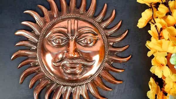 వాస్తు శాస్త్రం ప్రకారం రాగి సూర్యుడు ఈ దిశలో ఉంటే మీ అదృష్టం పెరుగుతుంది..!