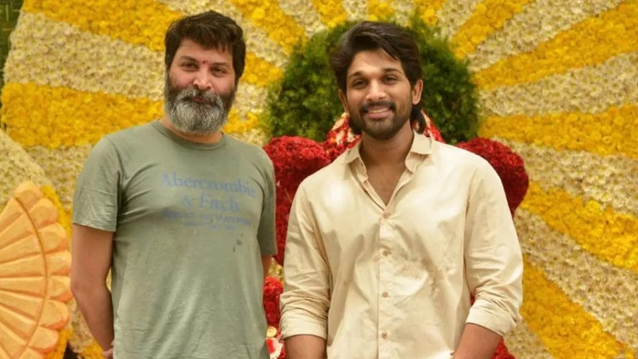 త్రివిక్రమ్ దర్శకత్వంలో బన్నీ నెక్ట్స్ మూవీ చేస్తారన్న విషయంలో ఆల్రెడీ క్లారిటీ వచ్చేసింది. ఈ నెలలోనే ఈ సినిమాకు సంబంధించిన ఫైనల్‌ డ్రాఫ్ట్ బన్నీకి వినిపించబోతున్నారు త్రివిక్రమ్, అదే టైమ్‌లో అఫీషియల్‌ ఎనౌన్స్‌మెంట్ కూడా వచ్చే ఛాన్స్ ఉంది.