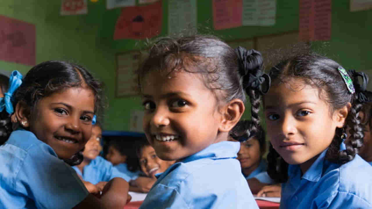 AP BC Gurukula Admissions 2025: బీసీ గురుకులాల్లో 5వ తరగతి ప్రవేశాలకు దరఖాస్తులు ఆహ్వానం.. ఎంట్రన్స్ టెస్ట్ తేదీ ఇదే!