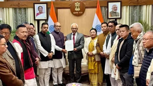 Manipur: మణిపూర్ ముఖ్యమంత్రి బిరేన్ సింగ్ రాజీనామా...