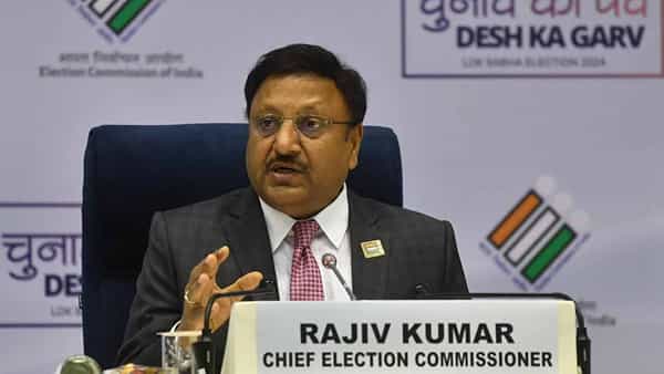 New CEC: మరో 4 రోజుల్లో ఈసీఈ రాజీవ్ కుమార్ గుడ్బై..! కొత్త చీఫ్ ఎలక్షన్ కమిషనర్ ఎవరో?