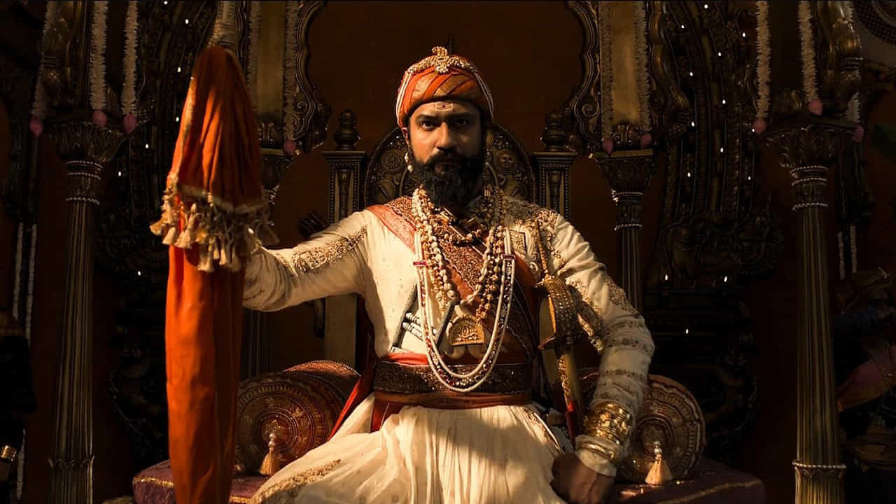 అలాంటి కథతో వస్తున్నారు కాబట్టి.. ముందుగానే చిత్రయూనిట్ను చరిత్రకారులు సున్నితంగా హెచ్చరిస్తున్నారు. మరి ఛావాపై ఎలాంటి వివాదాలు వస్తున్నాయి.? ఇప్పుడు మనం ఇందులో తెలుసుకుందాం..