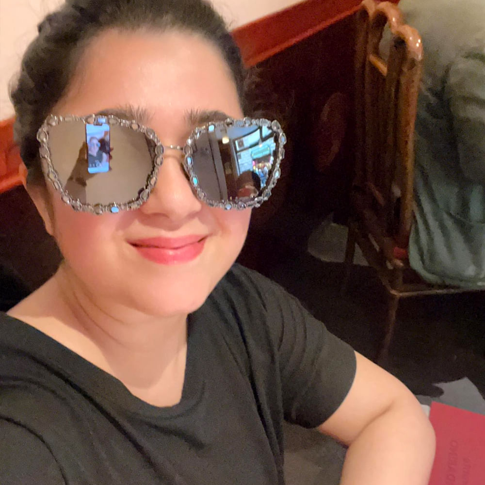 డైనమిక్ డైరెక్టర్ పూరి జగన్నాధ్ తో ప్రొడ్యూసర్ గా ఛార్మి పార్ట్నర్ షిప్ మొదలు పెట్టింది. పూరి జగన్నాధ్ తో కలసి ఛార్మి 8 చిత్రాలు నిర్మించింది. వాటిలో జ్యోతి లక్ష్మి, ఇస్మార్ట్ శంకర్ సినిమాలు మాత్రమే హాట్ అయ్యాయి. ఇదిలా ఉంటే ఓ ఇంటర్వ్యూలో కృష్ణవంశీ ఛార్మి గురించి ఆసక్తికర విషయాలు పంచుకున్నారు.