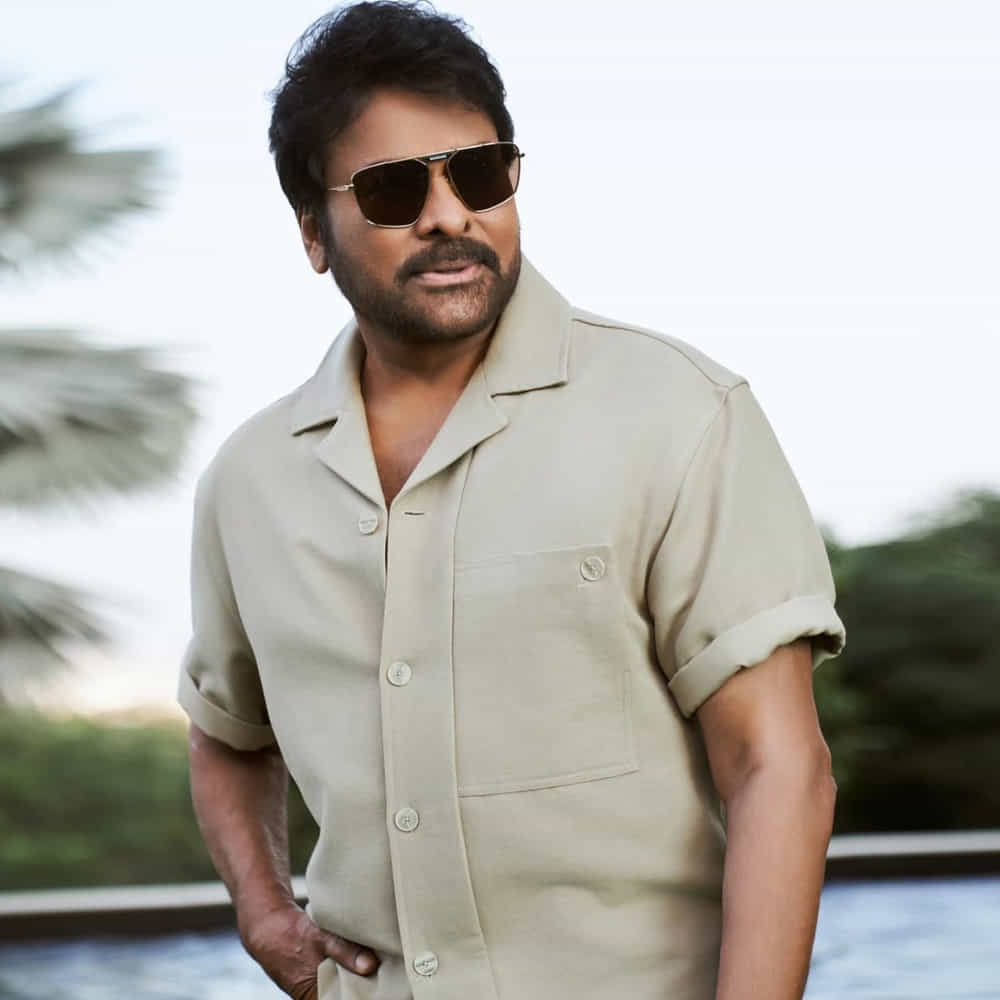బాసూ వేర్ ఈజ్ ద పార్టీ అని అడగడం లేదు మెగా అభిమానులు. బాసూ.. మీకు ఏ పార్టీ కావాలో చెప్పండి ఇచ్చేస్తాం అంటూ తెగ ఖుషీ అవుతున్నారు. అందుకు రీజన్.. మెగాబాస్ ఫుల్ ఫోకస్ ఇక ఆన్ లొకేషన్ అనే స్టేట్మెంటే.