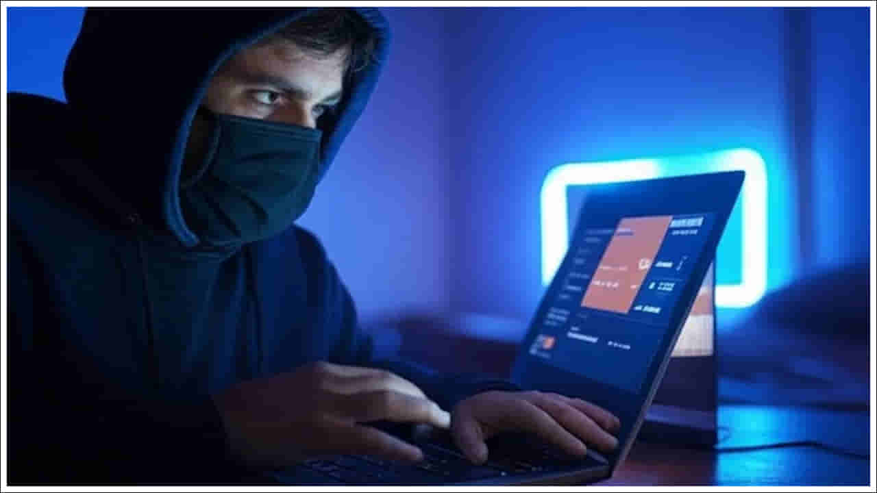 Credit Card: కస్టమర్‌ కేర్‌ నుంచి కాల్‌..క్రెడిట్‌ కార్డుల నుంచి క్షణాల్లోనే రూ.9 లక్షలు మాయం