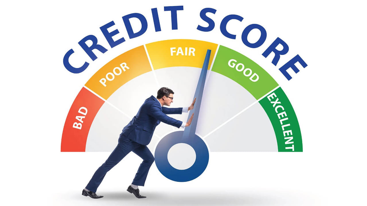 Credit Score: సకాలంలో బిల్లులు చెల్లించినప్పటికీ క్రెడిట్ స్కోరు తగ్గుతుందా? ఈ పొరపాట్లే కారణం!