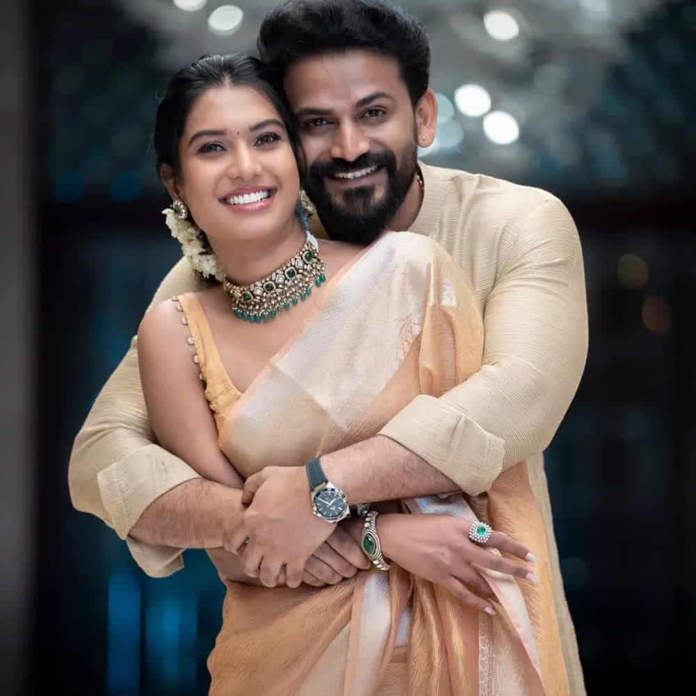కాగా గతేడాది నవంబర్ 17న డాలీ ధనుంజయ, ధన్యతల నిశ్చితార్థం గ్రాండ్ గా జరిగింది. ఇరు కుటుంబ పెద్దలు, స్నేహితుల సమక్షంలో ఉంగరాలు మార్చుకున్నారు కాబోయే దంపతులు.