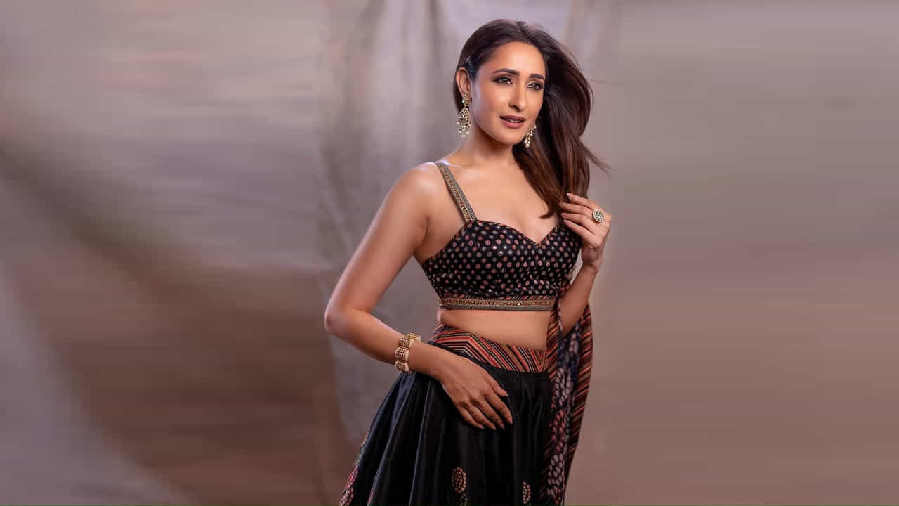 తర్వాత తెలుగు ఓం నమో వెంకటేశాయ అనే ఆధ్యాత్మిక చిత్రంలో మెప్పించింది. తర్వాత జయ జానకి నాయక, అఖండ, ఇటీవల దాకు మహారాజ్ వంటి బ్లాక్ బస్టర్స్ సినిమాల్లో నటించింది.