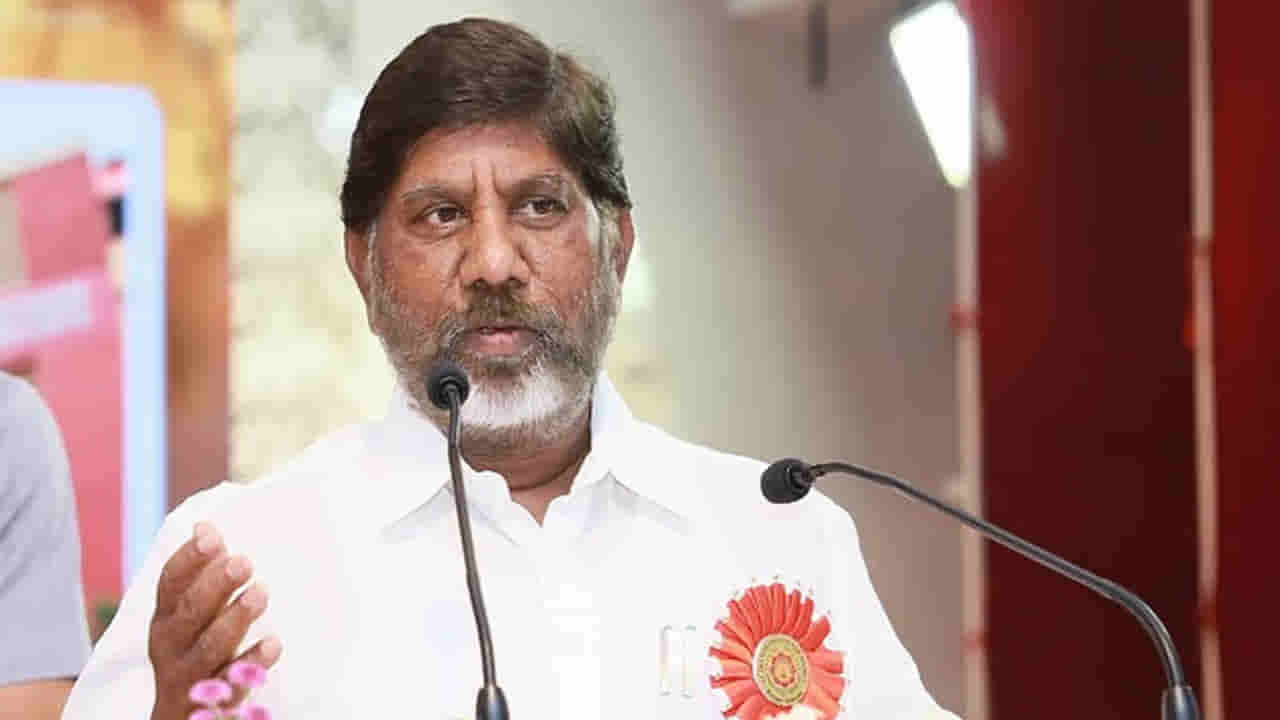 Gurukula Schools: గురుకులాల్లో వృత్తి విద్యా కోర్సులు ప్రారంభించండి.. ఉపముఖ్యమంత్రి భట్టి