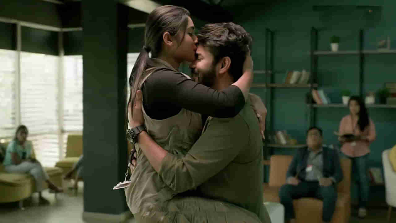 OTT Movie: ఇదెక్కడి సినిమా రా బాబు.. రొమాంటిక్ సీన్లతో అరాచకం.. తెలుగులోకి వస్తోన్న బోల్డ్ వెబ్ సిరీస్..