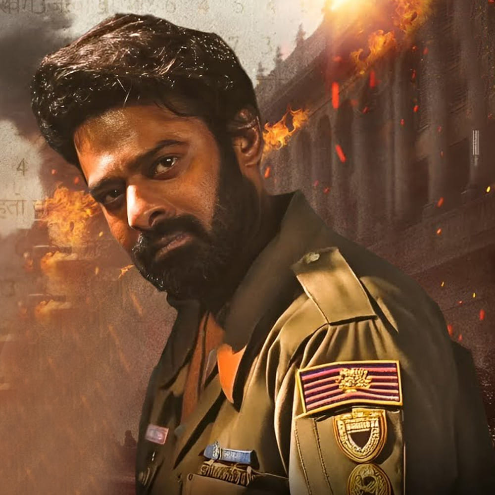 ప్రభాస్ ఫౌజీకి 1000 కాదు.. టాక్ బాగా వస్తే 1500 కోట్లు వచ్చినా ఆశ్చర్యపోనక్కర్లేదు. లాస్ట్ బట్ నాట్ ది లీస్ట్ రజినీ, లోకేష్ కనకరాజ్ కాంబోలో వస్తున్న కూలీ కూడా 1000 కోట్ల రేసులోనే ఉంది.  